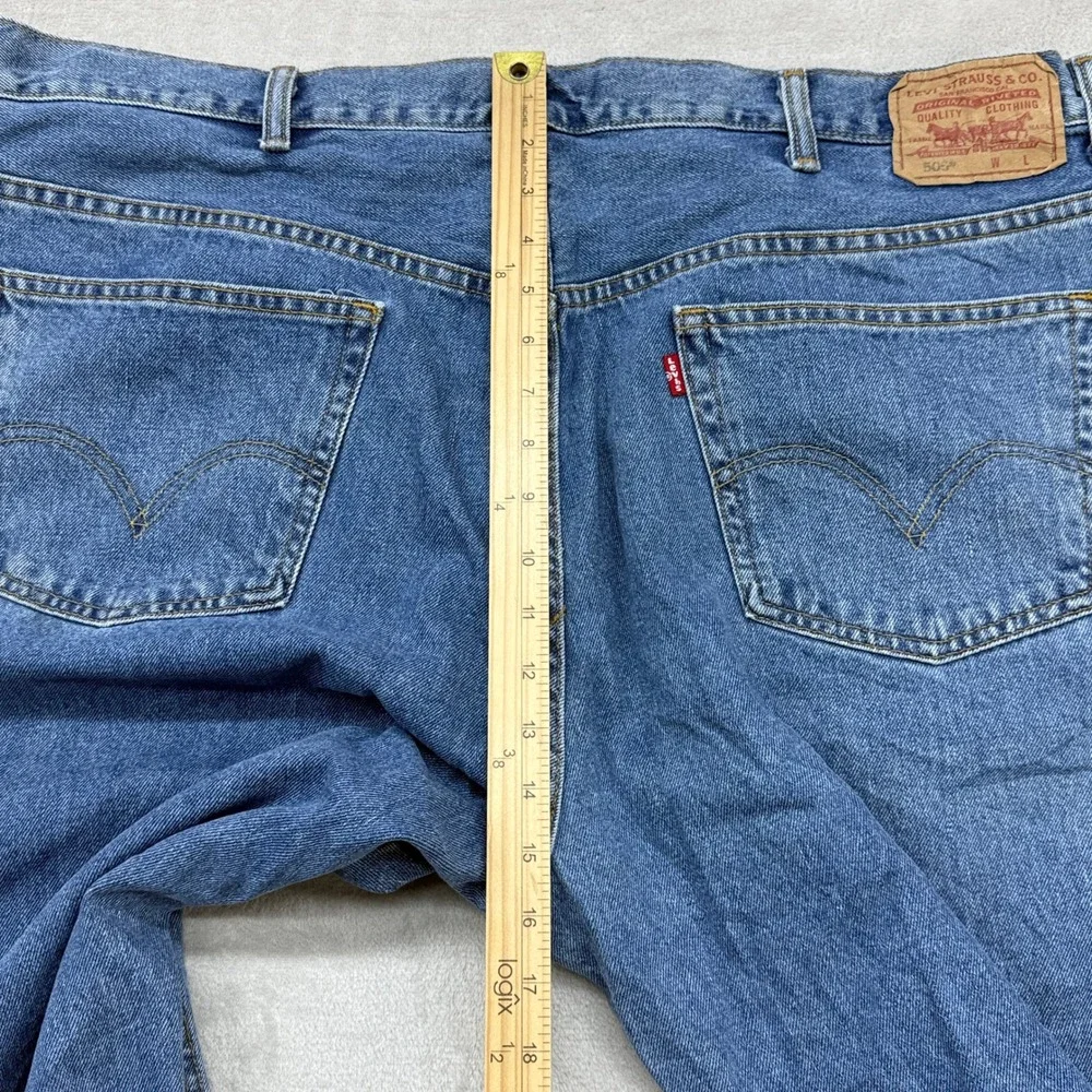 Levi's 505 Straight Fit Jeans Mens 46x34 Blue Medium Wash Denim Classic Casual